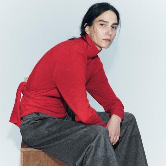 New with tag! Zara 100% cashmere high collar red sweater - Picture 2 of 8